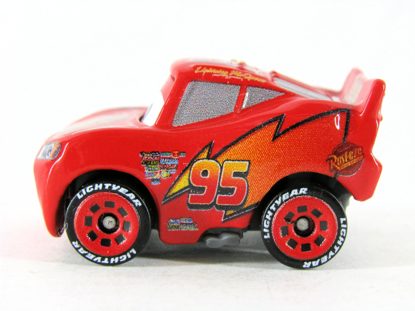 Disney Cars Mini Racers 3er-Packung McQueen, Yardley, Hoover