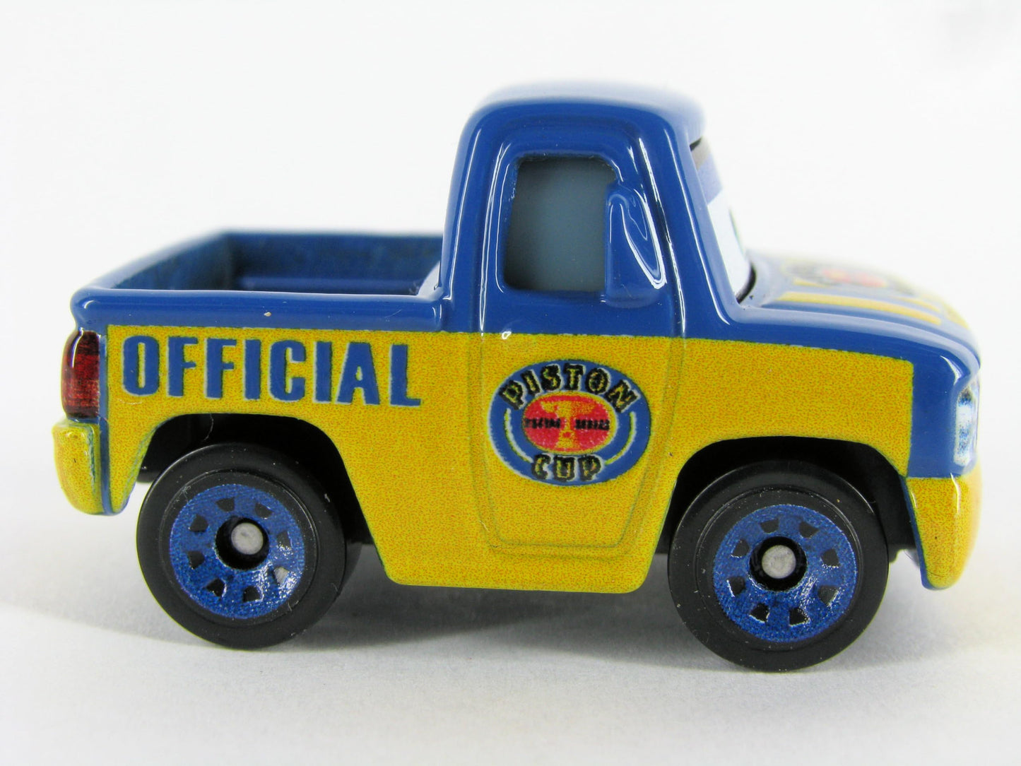 Disney Cars Mini Racers 3er-Packung McQueen, Yardley, Hoover